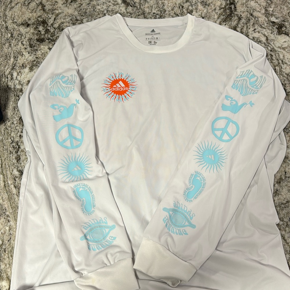 Adidas XL long sleeve shirt